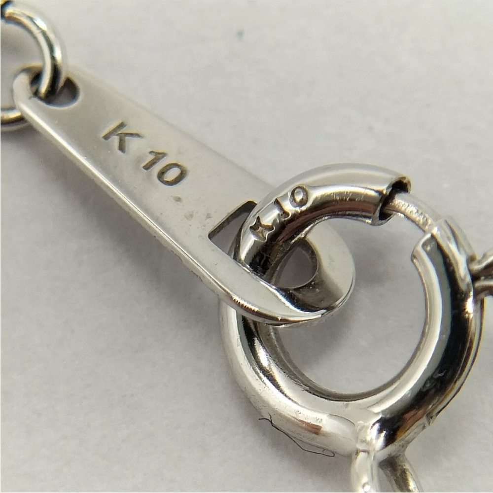 Stunning Peridot with Diamonds and white gold chain - Picture 8 of 12